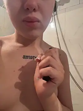 Chat +18 de KayShaw ao vivo