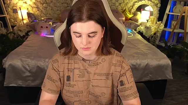 KristiFoxy Chat XXX live