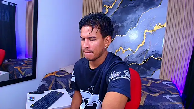 Chat XXX ao vivo de JacobWolf__