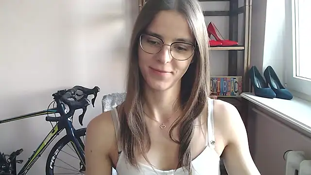 love_megi Chat XXX in diretta