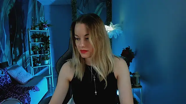 VireliaMoonfall Adlı Modelin Canlı XXX Sohbeti