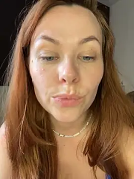 Kelley_Allien Live XXX chat