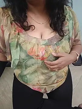 Bhabhiji1 Adlı Modelin Web Kamerası Şovu