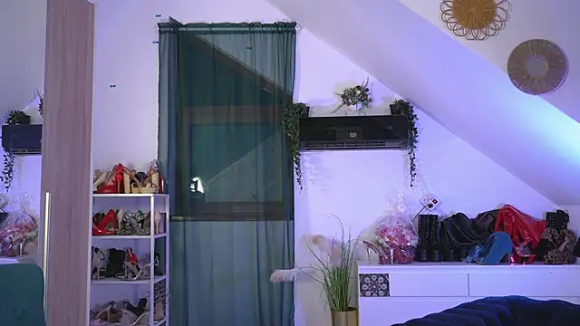 Chat +18 de Amaliamour ao vivo