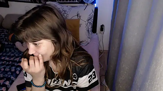 Chat XXX en directo de AlienforTwenty