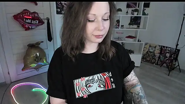 HoneySallyMoore Adlı Modelin Canlı XXX Sohbeti