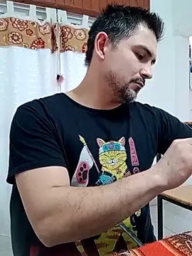 Bradd_32 网络视讯表演