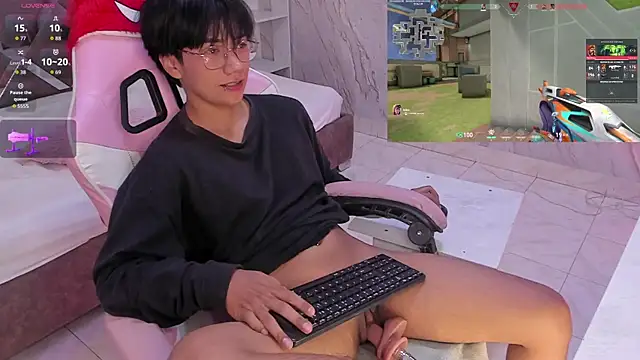 Eriol_'s Live XXX Chat