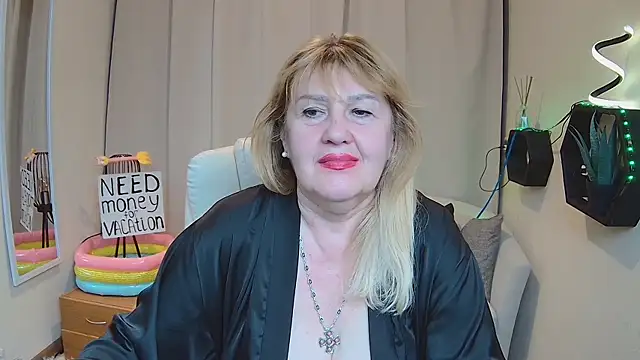 EmmaEllison's Webcam Show