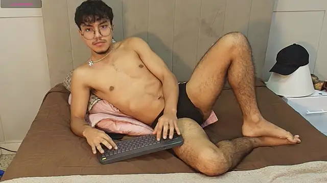 kai_storn's Live XXX Chat