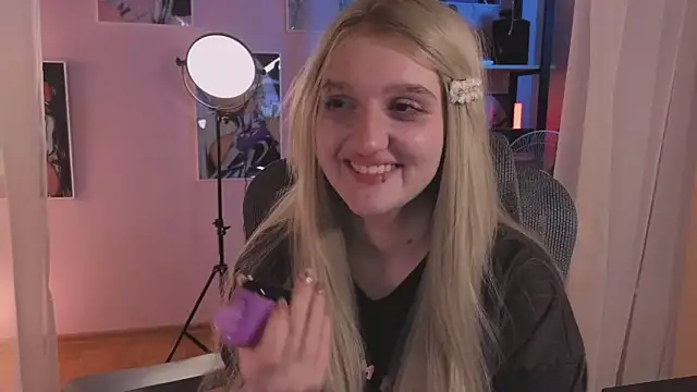 ELLIEJAYのライブXXXチャット