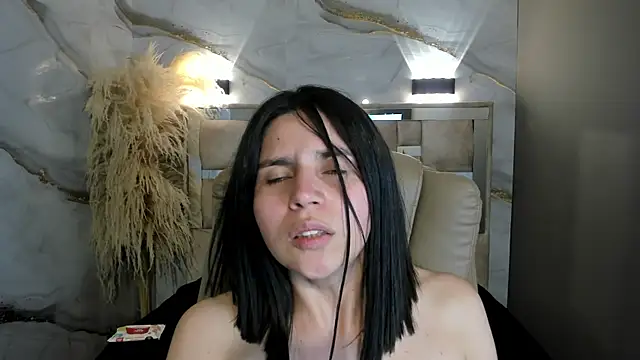 Chat XXX en directo de Cata_black