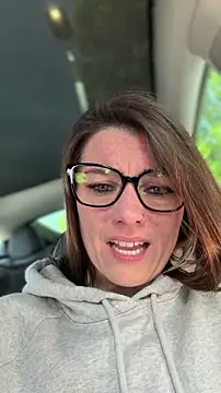 LadyLena1 Pertunjukan Webcam