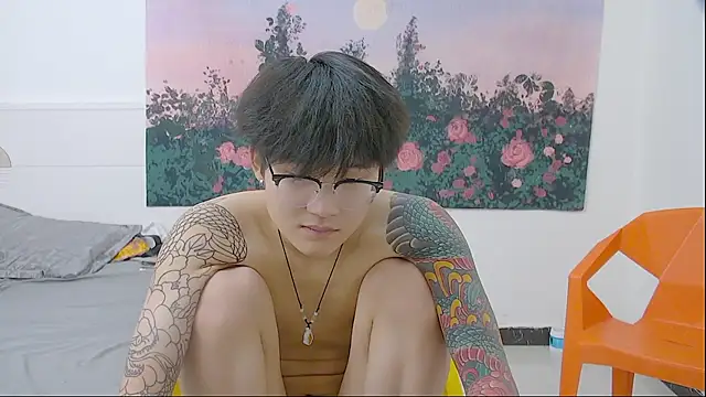 KK-cuteboy 在線直播表演