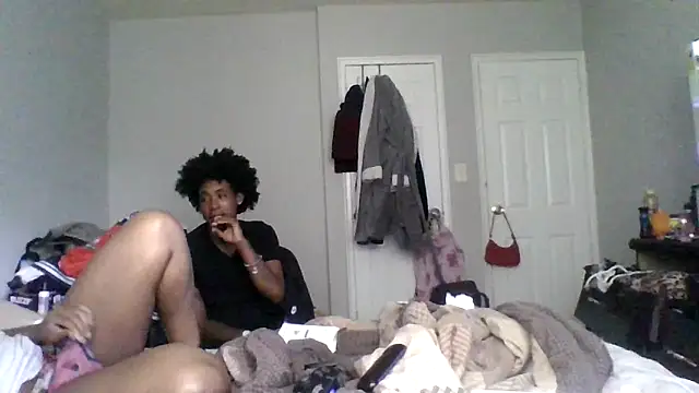 Chat XXX Live BedazedFirefly