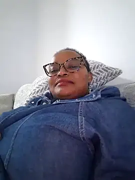 Goddess_of_Hearts webcam show