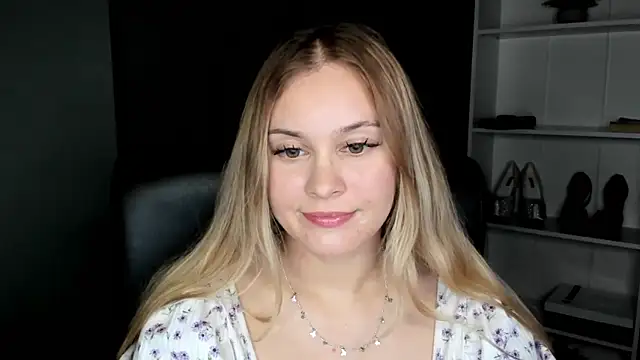 kitty_valeria's Live XXX Chat