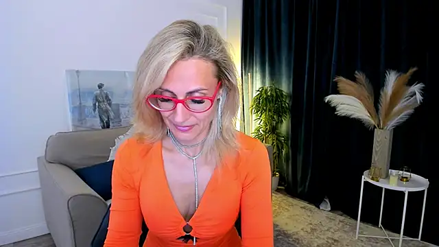MuseOfStage's Live XXX Chat