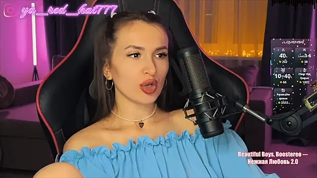 -RED_HAT- Live XXX-chat
