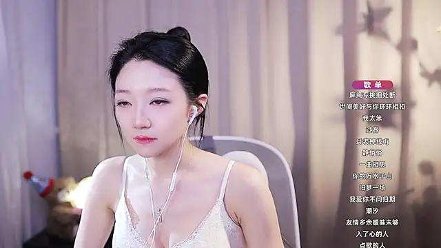 Zoe-99 – Live XXX-chat
