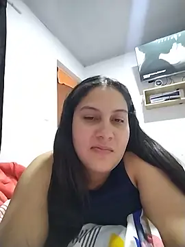 Chat XXX ao vivo de esmeralda_jadees