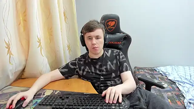 Show modela iliaskrislove na web-kameri
