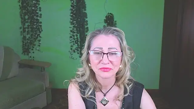 Habibi_Honeyy webcam show