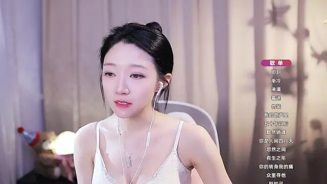 Zoe-99's Live XXX Chat