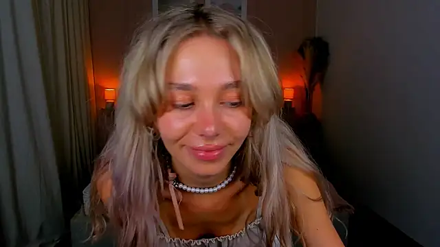 LuluAlis 라이브 XXX 채팅