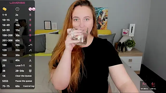 BabeLessi Chat XXX live