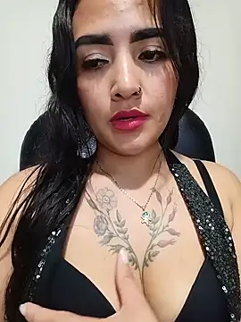 MAYE__13 Chat XXX in diretta