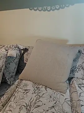 Egyptianmilf2000 在線直播表演