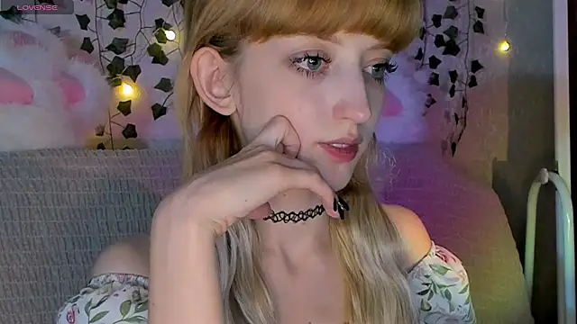 mistyverse's Live XXX Chat