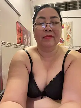 Alinat_ Adlı Modelin Canlı XXX Sohbeti