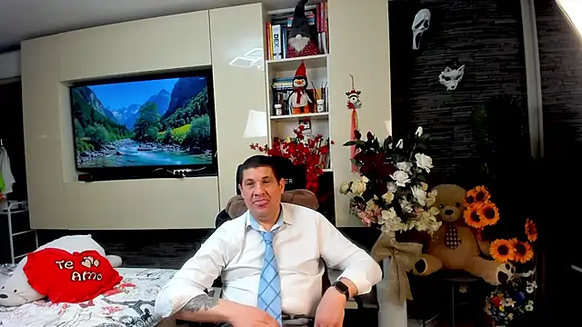 SpartacusDaddy48 Webcam show