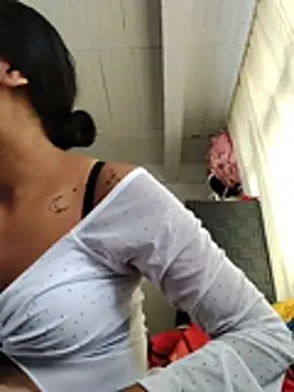 Czat XXX na żywo – MELIZ_QUEEN
