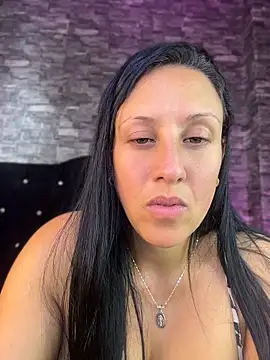 Cloe-Fire's Webcam Show