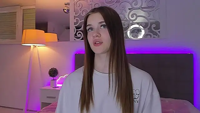 Czat XXX na żywo – LuisaClover
