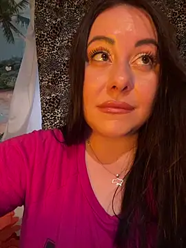 DaisyStreet's Live XXX Chat