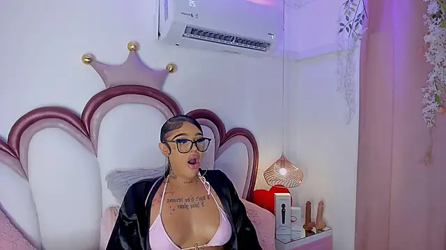 Mia_Jansen's Live XXX Chat