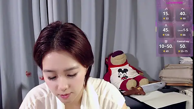 Chat XXX en directo de XueLi1902