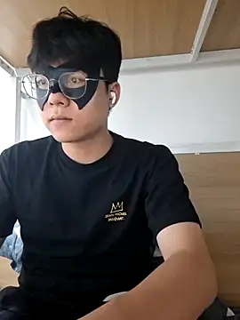 Gwencloudy 在線直播表演