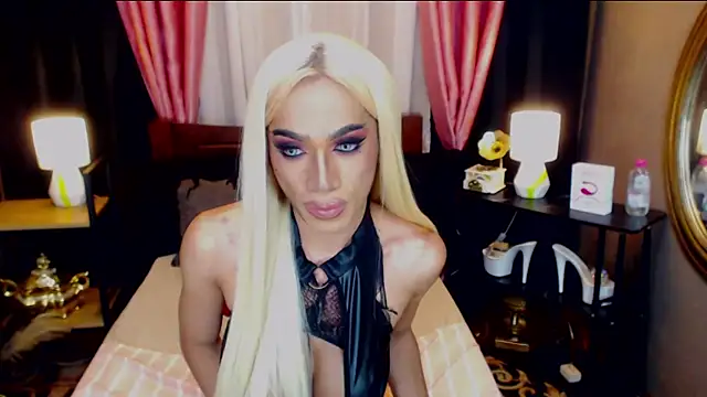 KieraLee Webcam show