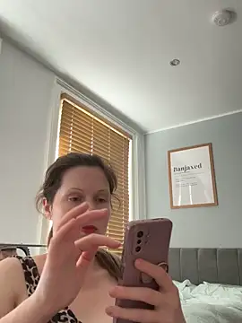 anabellefetish1 网络视讯表演
