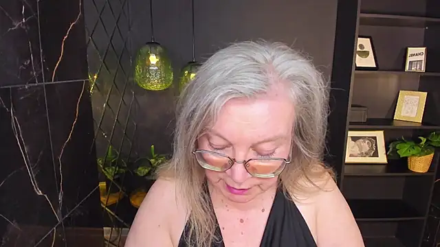 NataliMellow Live XXX-Chat
