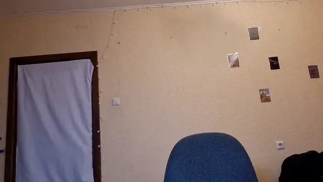 Онлайн чат XXX Katelemon