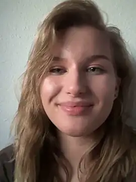XXX chat uživo modela ImiMonroe