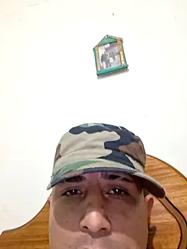 Show de Delta1111a na webcam