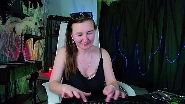 XXX chat uživo modela Golden_Dragon