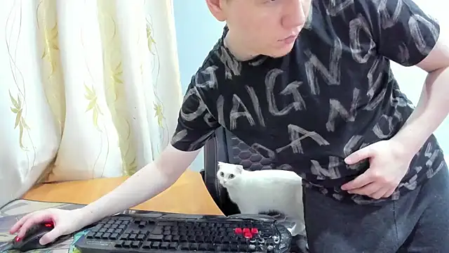 Webkamerová show iliaskrislove